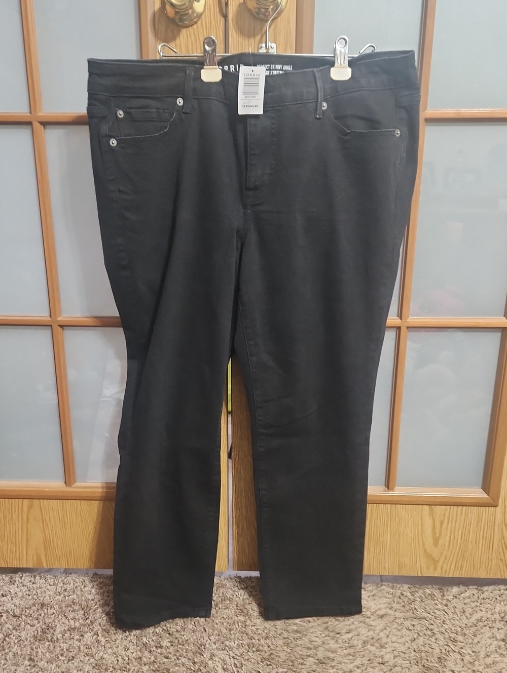 Torrid NWT Womens Size 18 Perfect Skinny Ankle Vintage Stretch Black Jeans